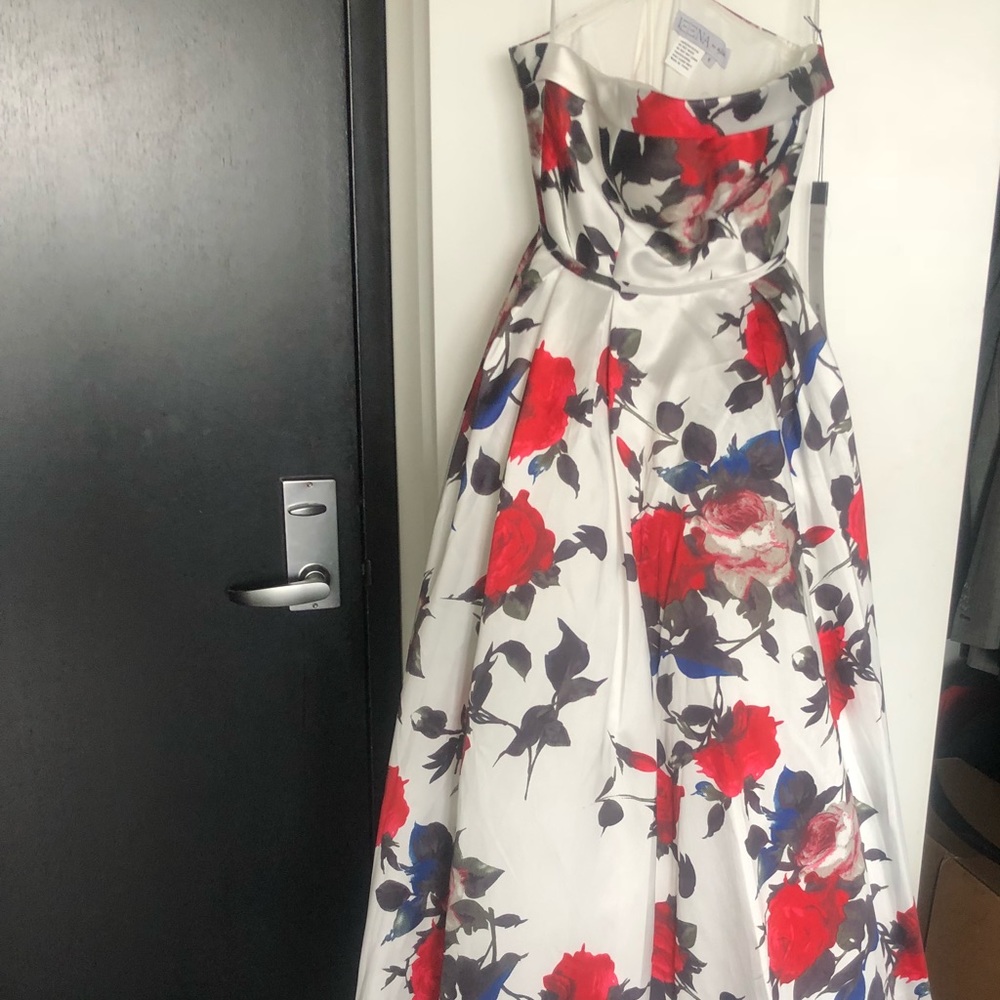 MacDuggal Gown